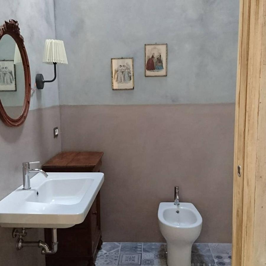 Due Principi E Una Fata Sestola Exterior foto